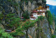 Фототапет Манастир сред скалите