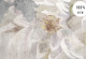 Винтидж сива бетонна стена с ретро бели цветя 