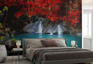 Червеният водопад